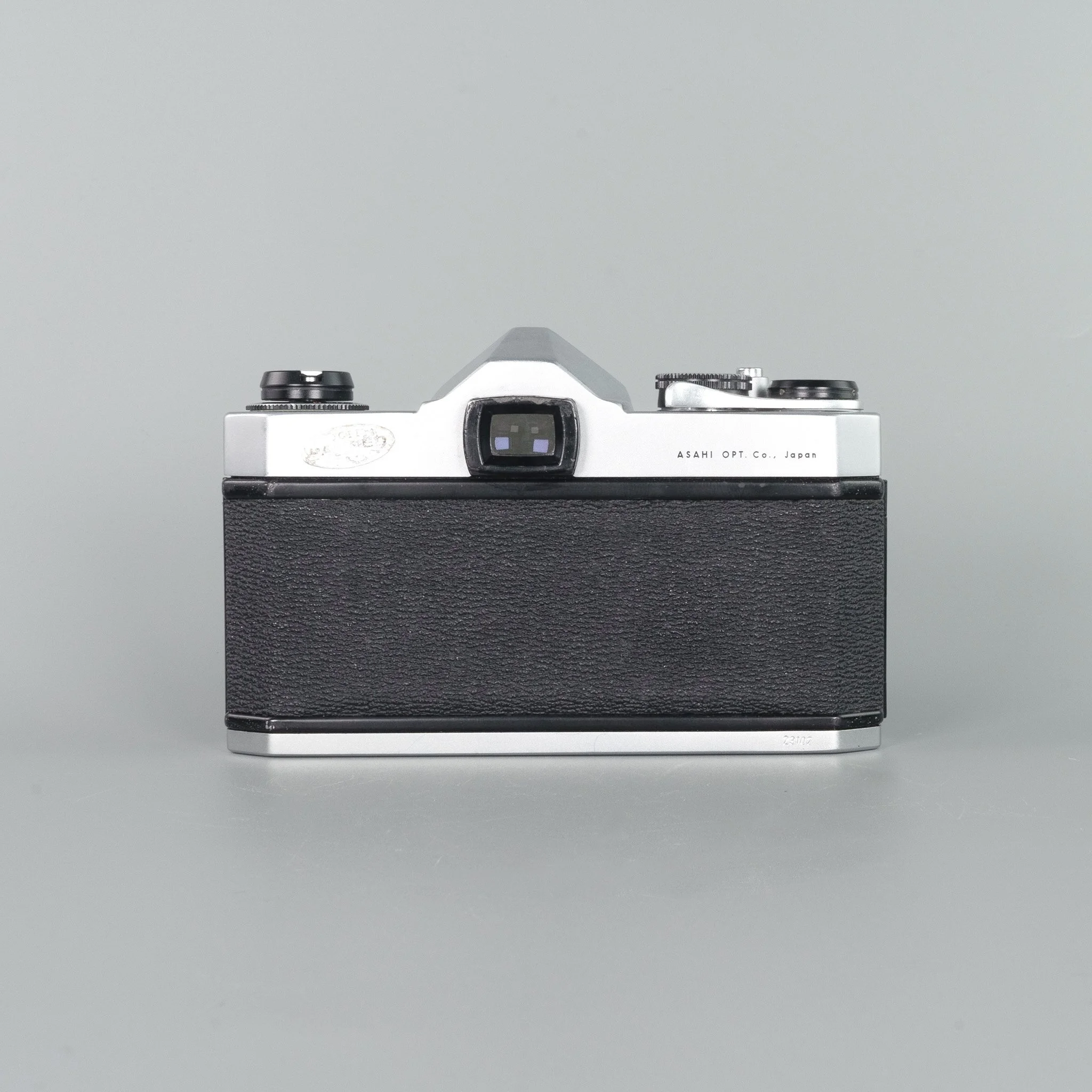 Asahi Pentax Spotmatic SP 35mm SLR Film Camera - Refurbished Asahi Pentax Spotmatic SP 35mm SLR Film Camera - Refurbished